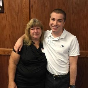 Meet your Posher, Cathy